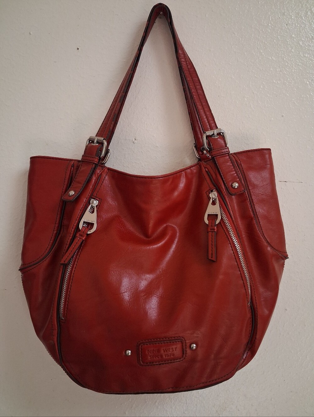 Nine West Red Leather Shoulder Bag Double Zip Pocket Tite Purse
